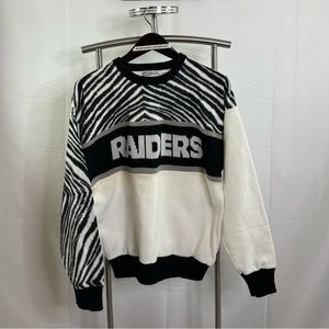 Vintage raiders sweater